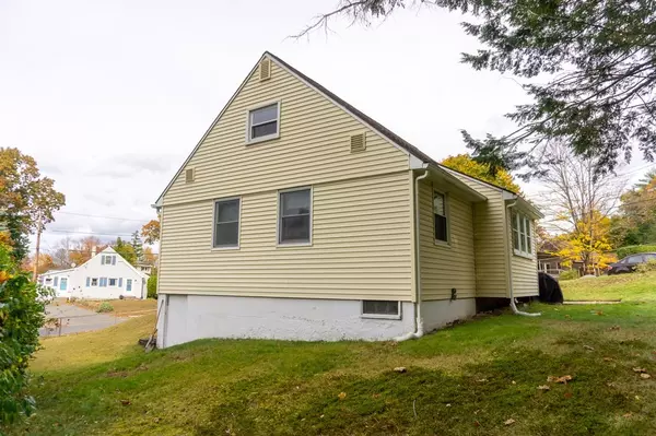 Springfield, MA 01118,120 Canterbury Rd