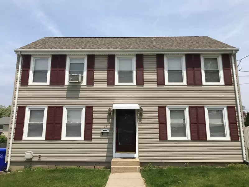 37 Sheridan Ave, East Providence, RI 02916