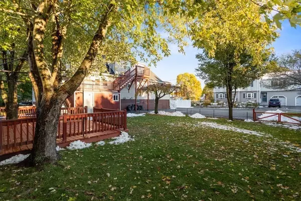 Saugus, MA 01906,5 Becket St