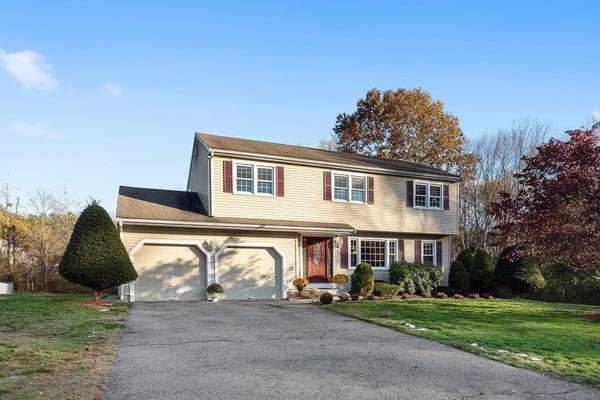 43 Harriman Rd, Hudson, MA 01749