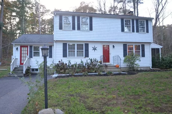 31 Nebo Street, Medfield, MA 02052