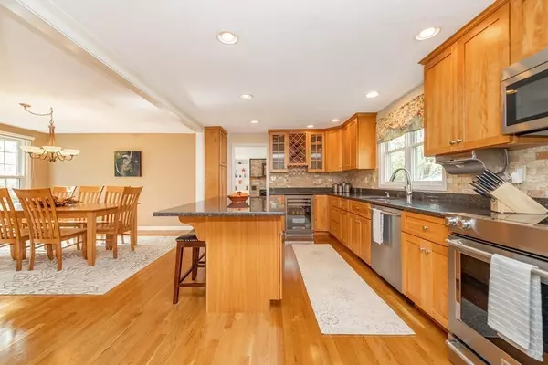 Stoughton, MA 02072,44 Walters Way