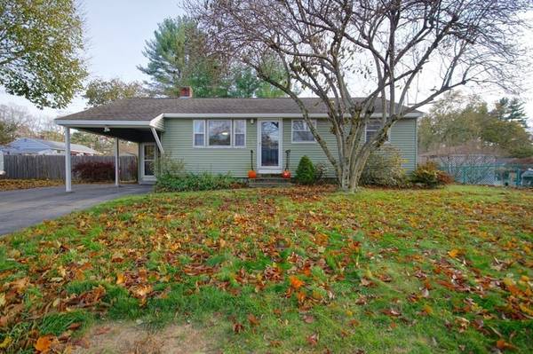 4 Silk Lane, Tyngsborough, MA 01879