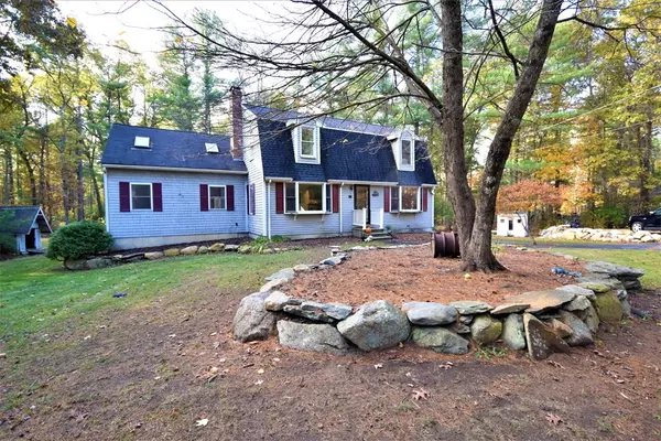 Lakeville, MA 02347,14 Clark Rd