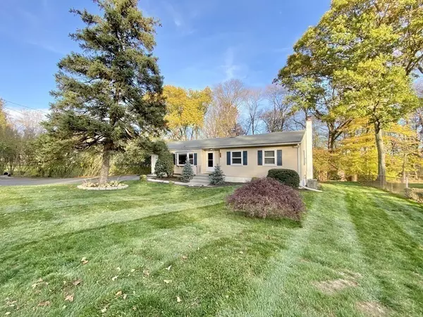 West Springfield, MA 01089,118 Bonnie Brae Dr