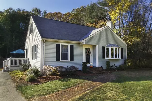 7 Villa Drive, Foxboro, MA 02035