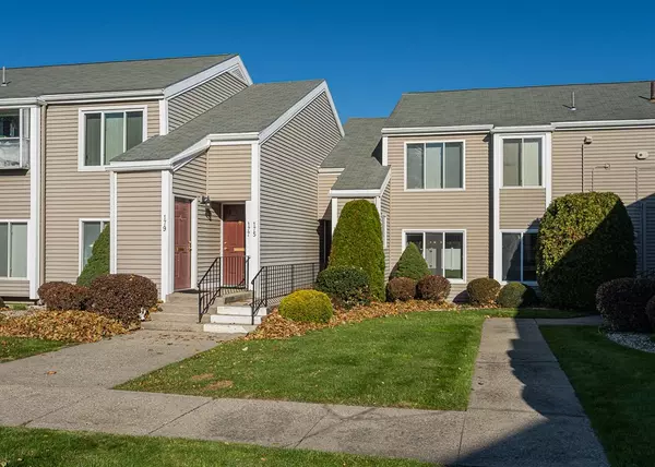 175 Nassau Dr #175, Springfield, MA 01129