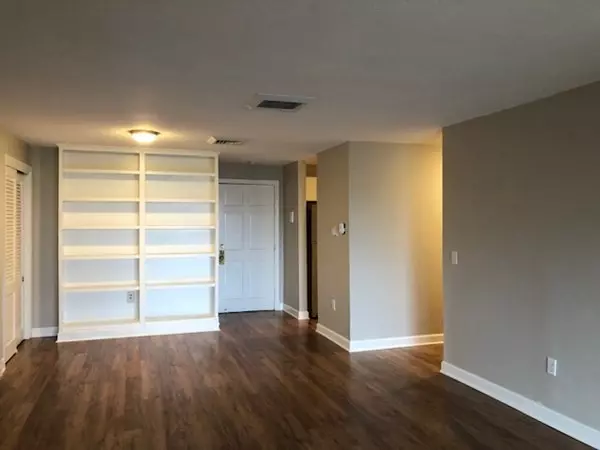 Orleans, MA 02653,36 Old Colony Way #22