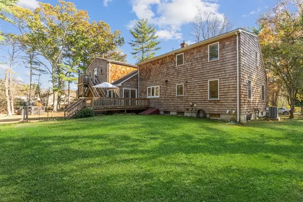 Norton, MA 02766,83 Barrows St