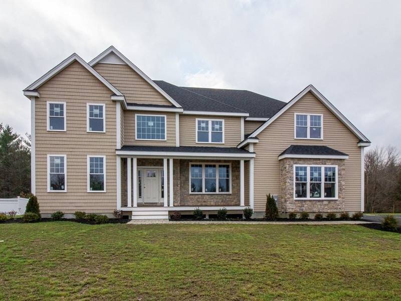 15 Lullaby Ln, Easton, MA 02356