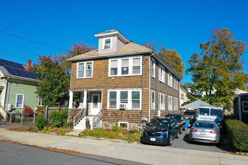 43 Mudge St, Lynn, MA 01902