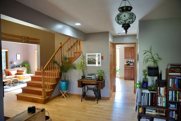 Gill, MA 01354,46 Mountain Rd