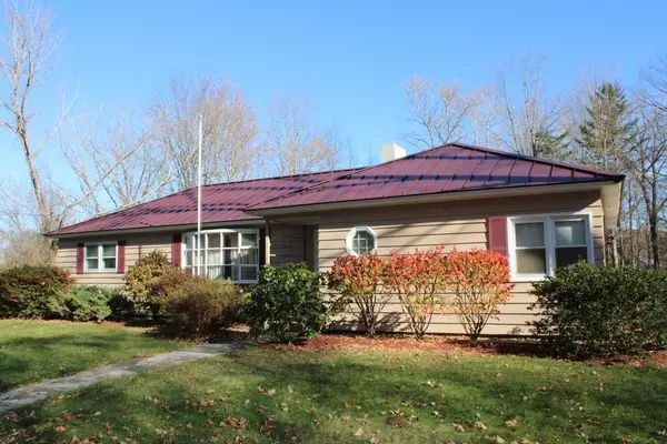 Montague, MA 01351,30 School St