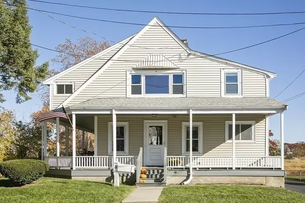 8 Gannett Rd, Quincy, MA 02169