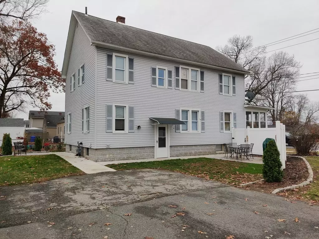 Springfield, MA 01129,391-393 Parker St