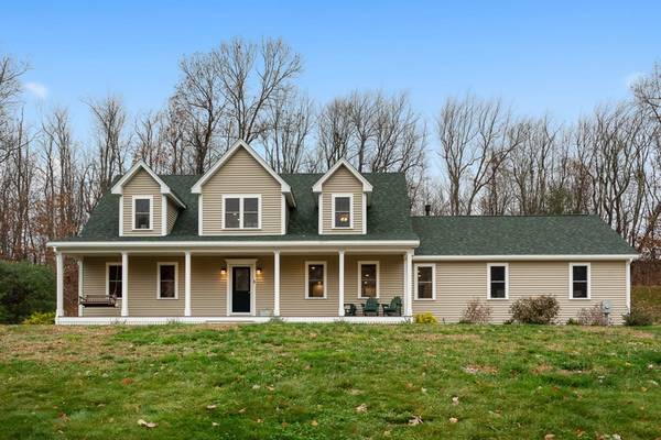 5 Great Pond Way, Sterling, MA 01564