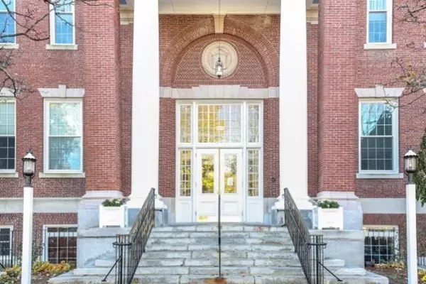 Reading, MA 01867,52 Sanborn St #401