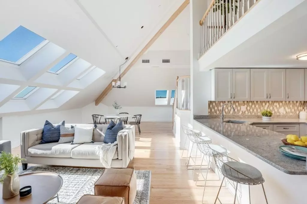 Reading, MA 01867,52 Sanborn St #401