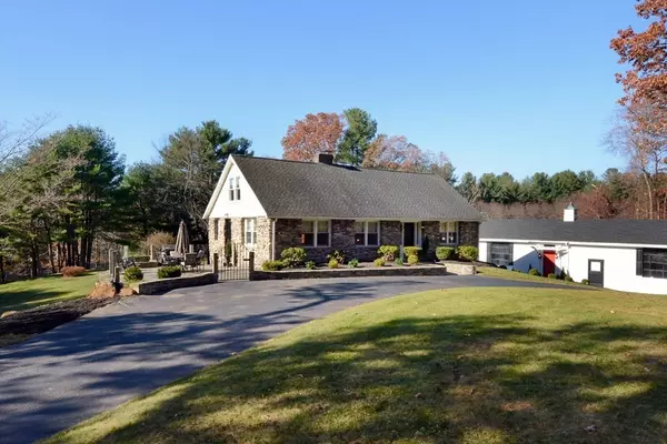 9 Glen St, Grafton, MA 01536