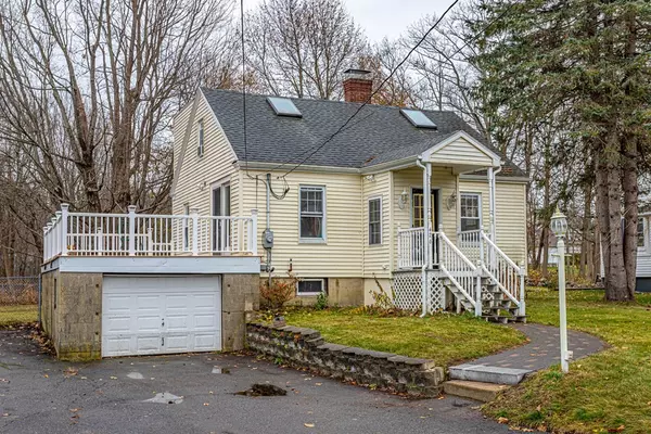 426 Patriots Rd, Templeton, MA 01468