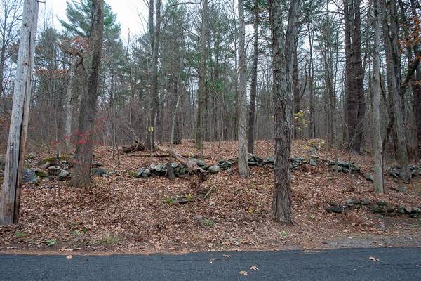 44 Old Mill Rd, Sutton, MA 01590