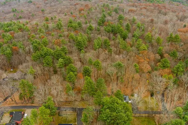 Sutton, MA 01590,44 Old Mill Rd