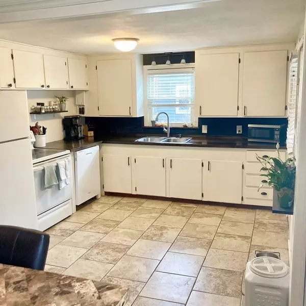 East Longmeadow, MA 01028,38 Bayne Street