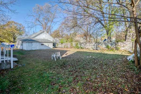 Springfield, MA 01151,42-44 Dubois St