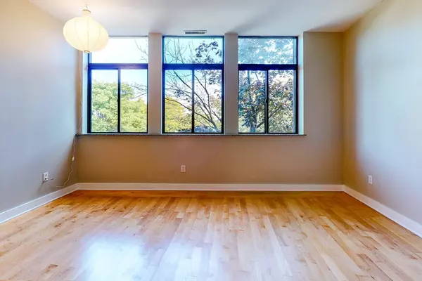 Boston, MA 02128,99 Gove St #8