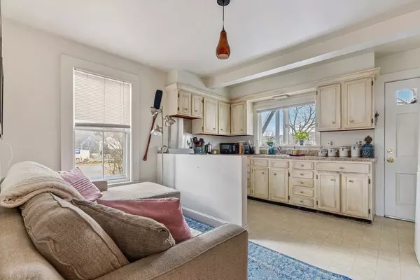 Rockport, MA 01966,123 Main Street