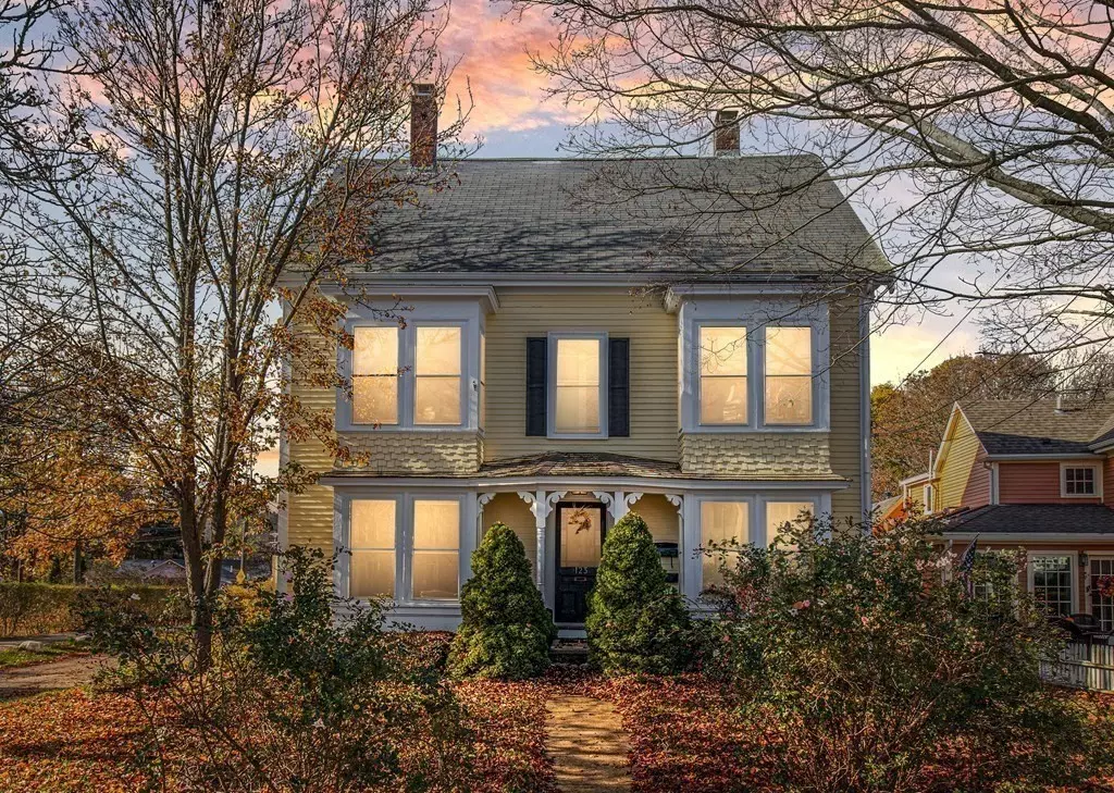 Rockport, MA 01966,123 Main Street