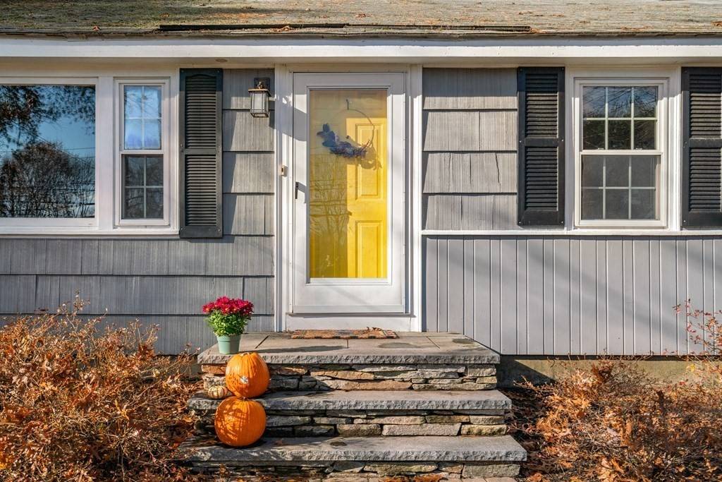 Framingham, MA 01701,1092 Edgell Road
