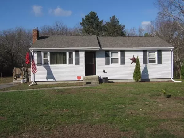 296 South St, Halifax, MA 02338