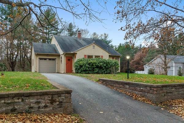 59 Old Common Rd, Lancaster, MA 01523