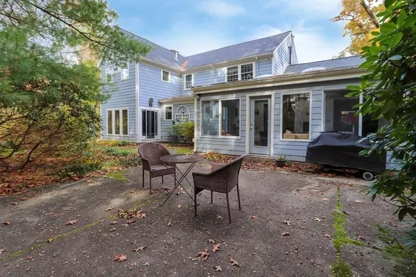 Sherborn, MA 01770,84 Harrington Ridge Rd.