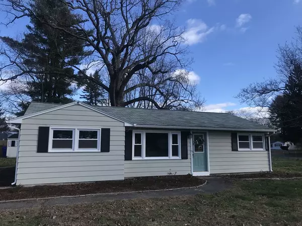 19 Harbour Rd, Springfield, MA 01118