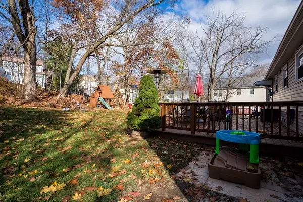 Worcester, MA 01603,85 Gates Ln