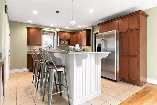 Saugus, MA 01906,38 Pleasant St