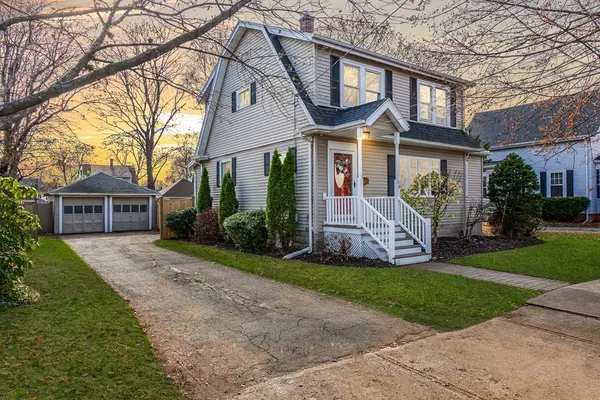 38 Pleasant St, Saugus, MA 01906