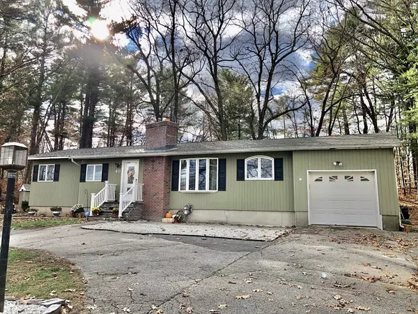 40 Middlesex Rd, Tyngsborough, MA 01879