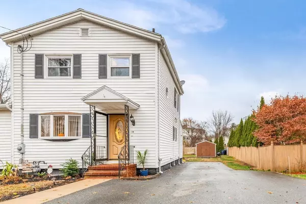 78 Walden Pond Ave, Saugus, MA 01906