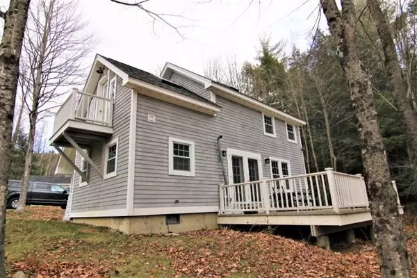 400 Legate Hill Rd, Charlemont, MA 01339