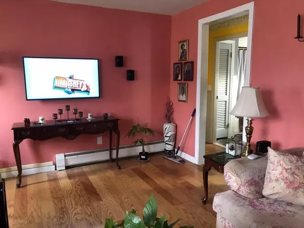 Barnstable, MA 02601,41 Arbeta Rd