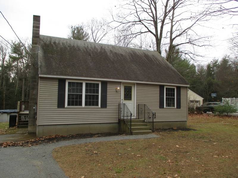 35 School House Rd, Phillipston, MA 01331