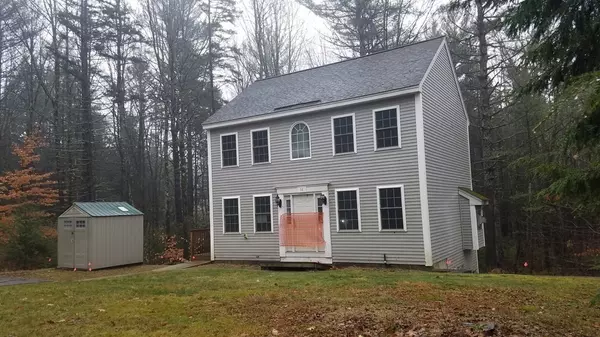 Ashburnham, MA 01430,11 Laurel Dr