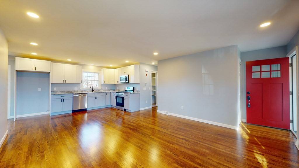 Middleboro, MA 02346,60 Forest Street