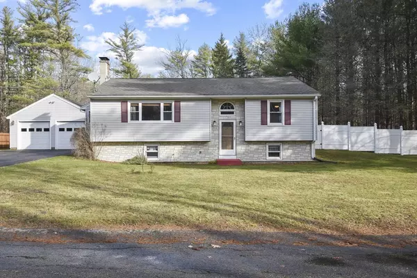 11 Hospital Rd, Templeton, MA 01468