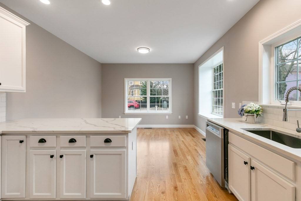 Medford, MA 02155,107 Jerome Street #107