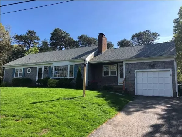 32 Potonumecot Rd, Chatham, MA 02633