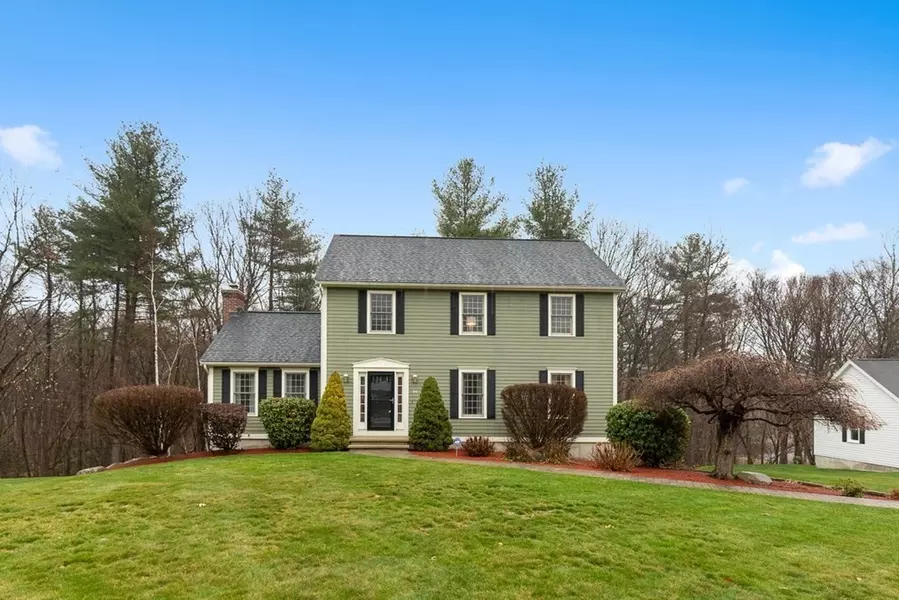 20 Briarwood Drive, Westford, MA 01886